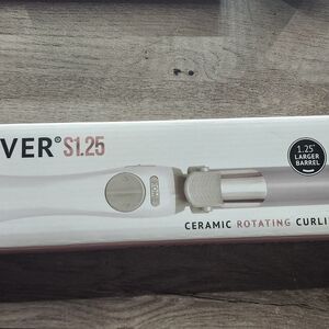 The Beachwaver Co. White Rotating Curling Tool